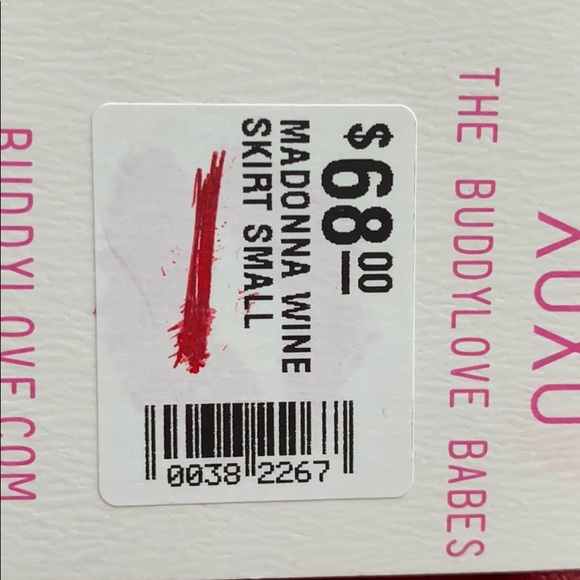 Tight red leather skirt - Picture 4 of 4